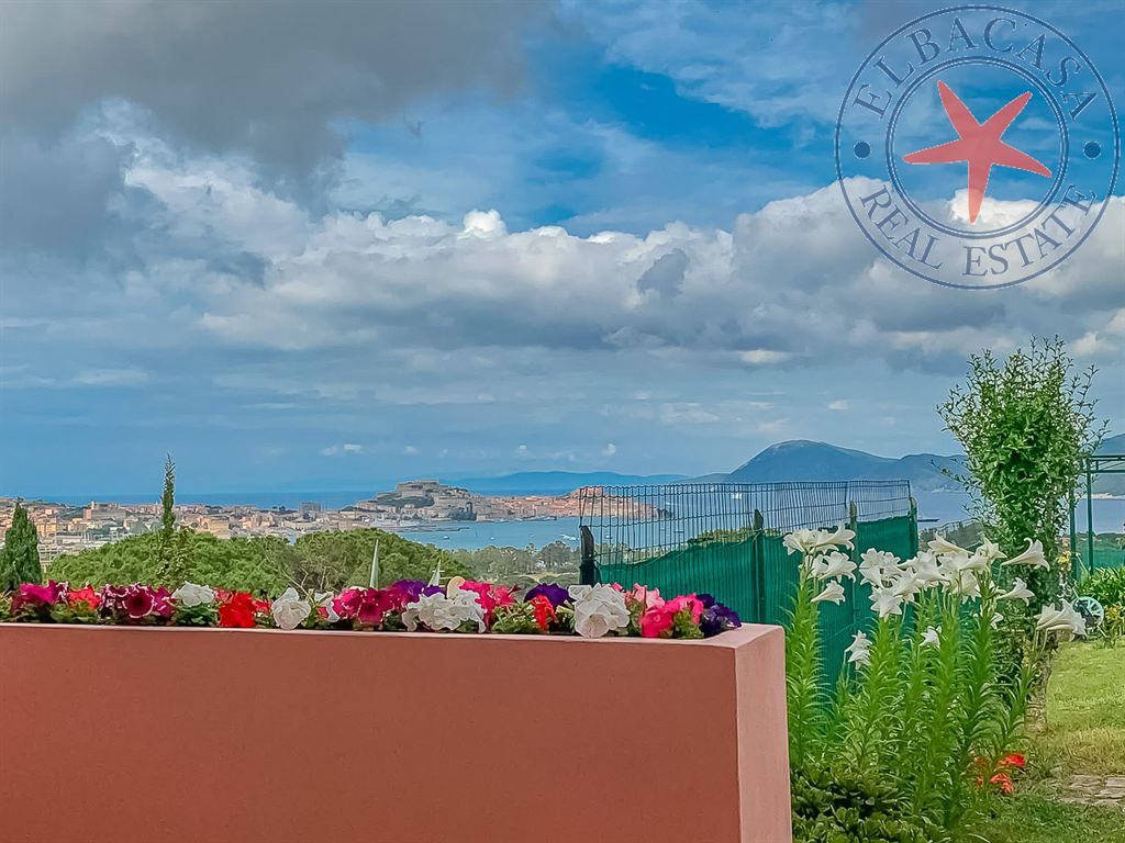 PORTOFERRAIO - ELBA - APPARTAMENTO CON VISTA SU PORTOFERRAIO