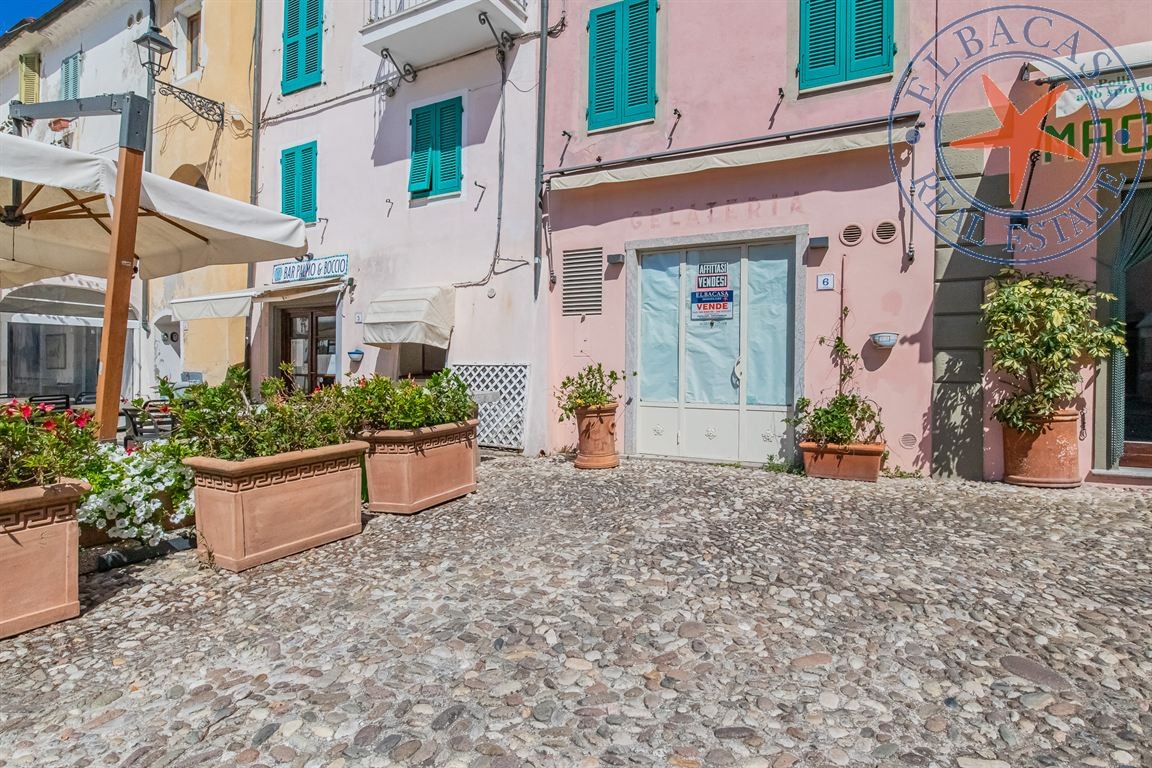 MARCIANA MARINA - ELBA - FONDO COMMERCIALE IN CENTRO STORICO